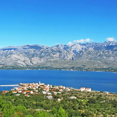 Lukeni-1 By Interhome