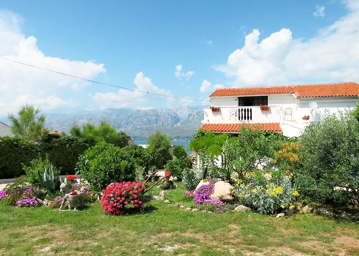 Lukeni-1 By Interhome